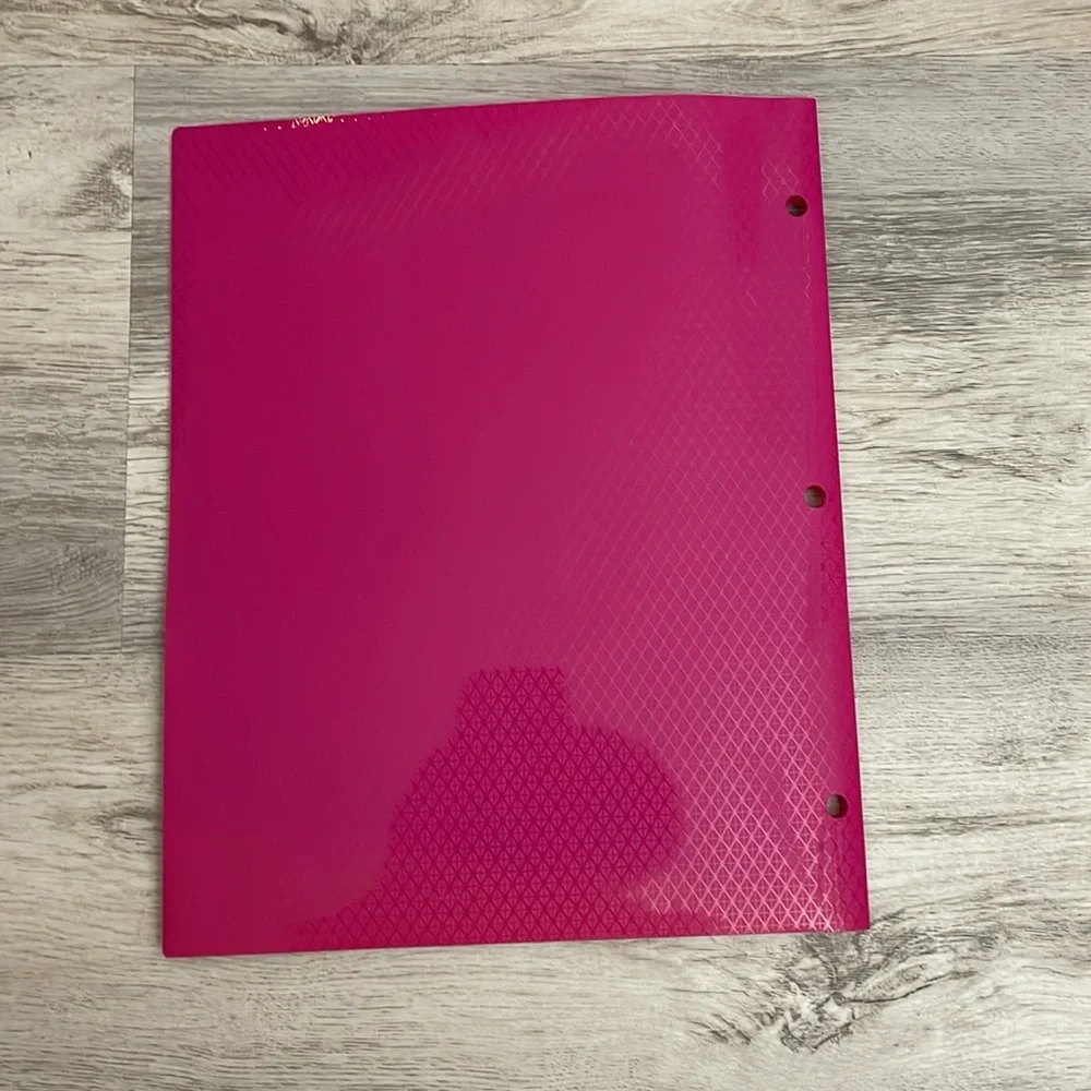 Five Star Pink 2 Pocket Folder with Stay Put Tabs **Free added to any bundle**